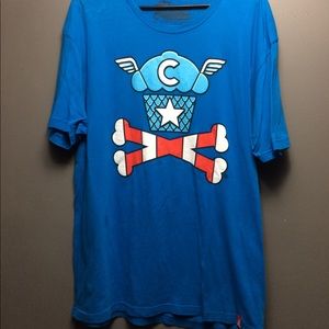 CAPTAIN AMERICA JOHNNY CUPCAKES XL